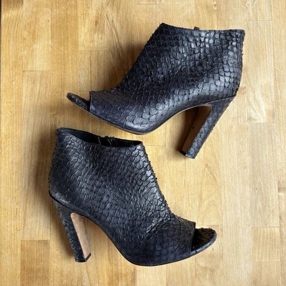 Vince Womens Leather Textured Boho Snake Zip Block Booties Black 8M EUR 39 - Picture 3 of 11